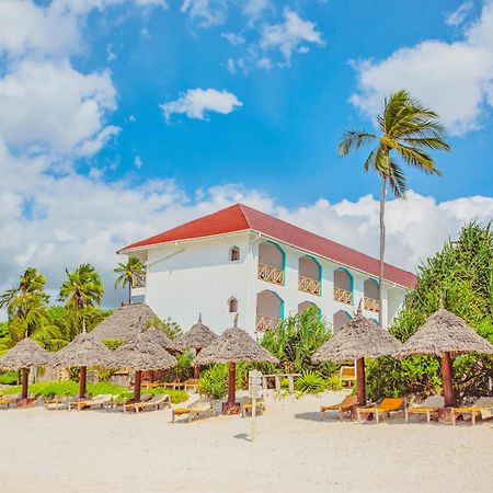 Ahg Sun Bay Mlilile Beach Hotel ماتيموي المظهر الخارجي الصورة